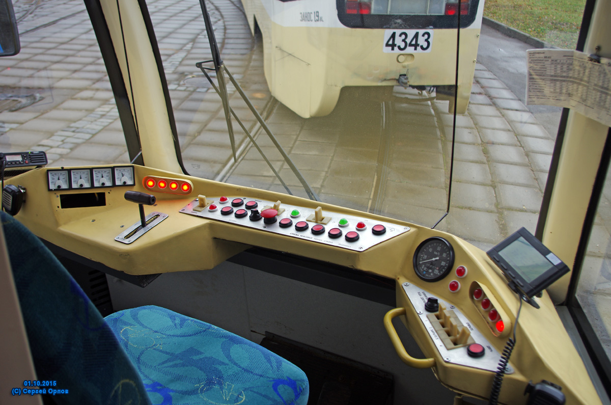 Москва, 71-619К № 4377