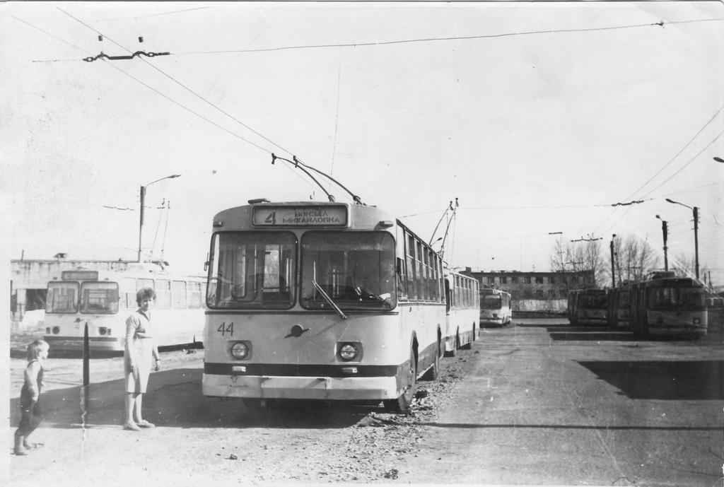 Karaganda, ZiU-682V [V00] # 4; Karaganda, ZiU-682B # 44; Karaganda, ZiU-682B # 22; Karaganda — Old photos (up to 2000 year); Karaganda — Trolleybus Depot