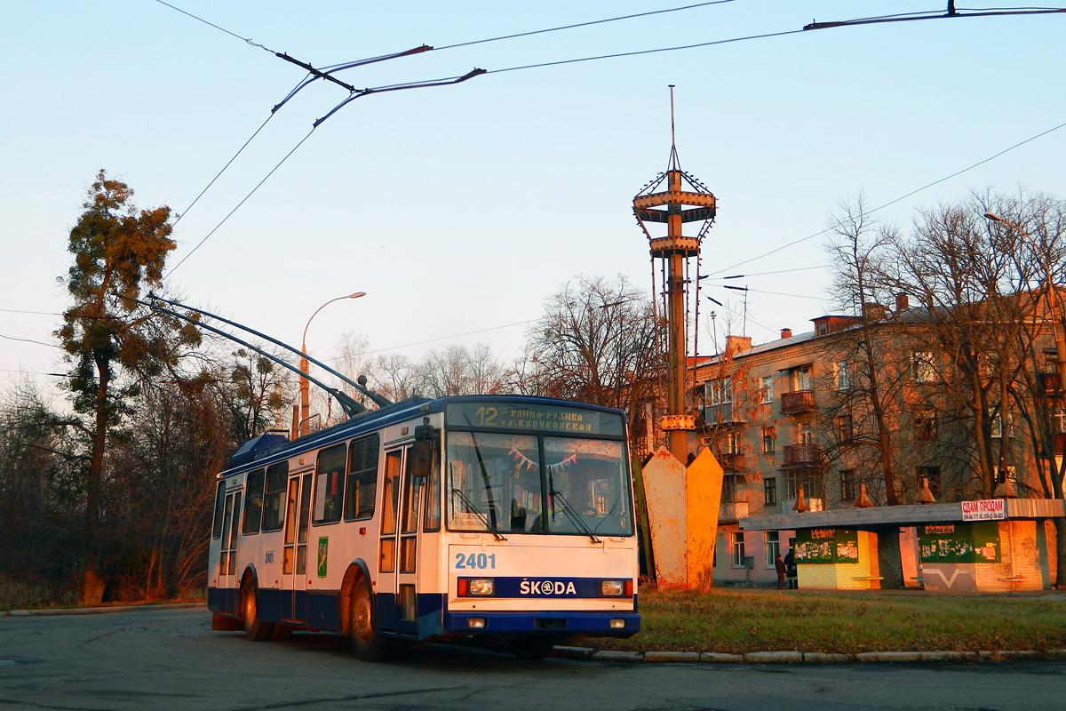 Харьков, Škoda 14Tr18/6M № 2401 Харьков, Škoda 14Tr18/6M № 2401