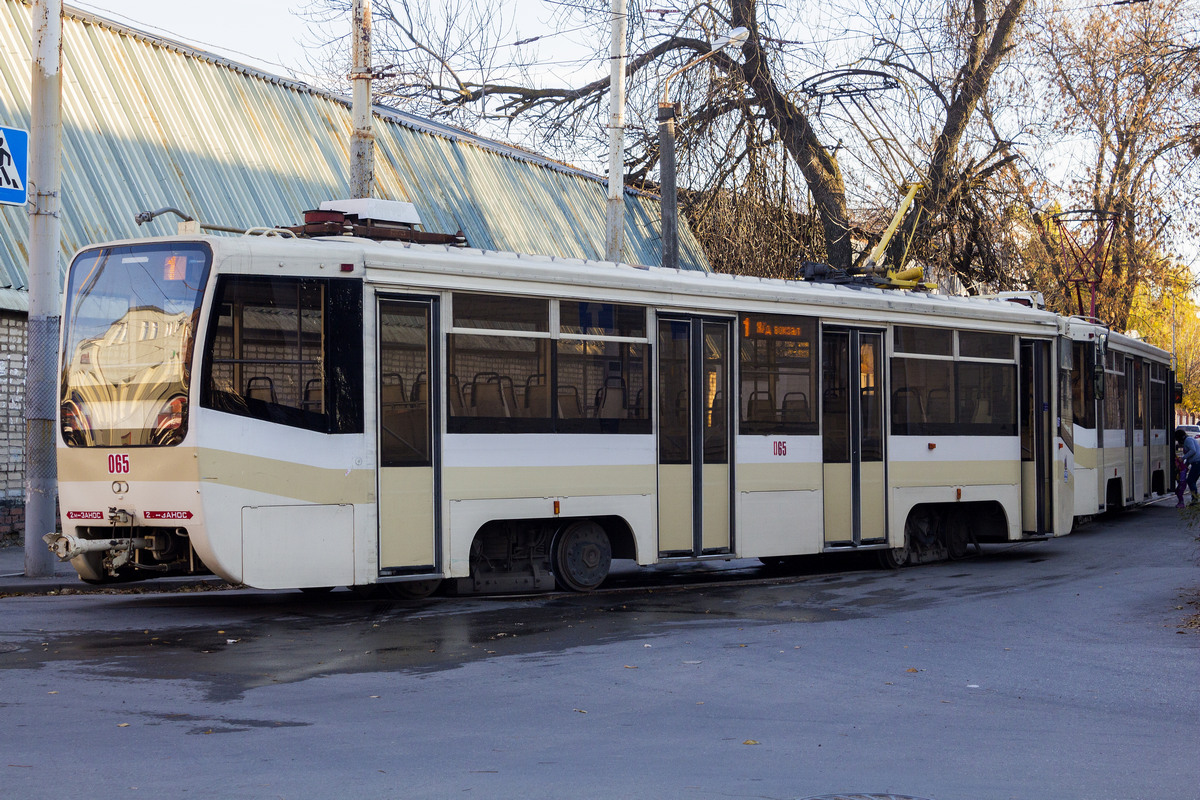 Ростов-на-Дону, 71-619КУ № 065