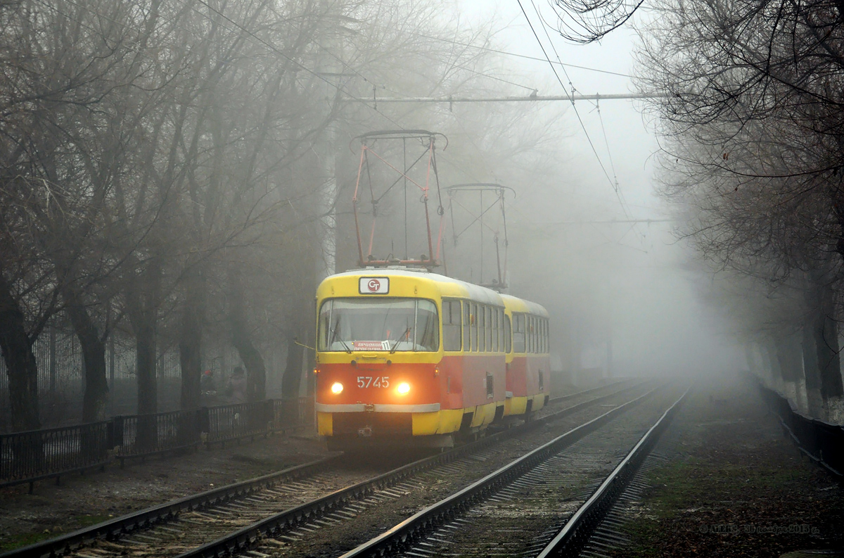 Volgograd, Tatra T3SU č. 5745; Volgograd, Tatra T3SU č. 5746