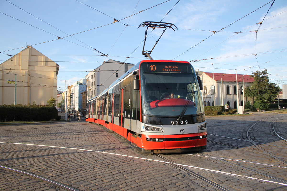 Прага, Škoda 15T3 ForCity Alfa Praha № 9239