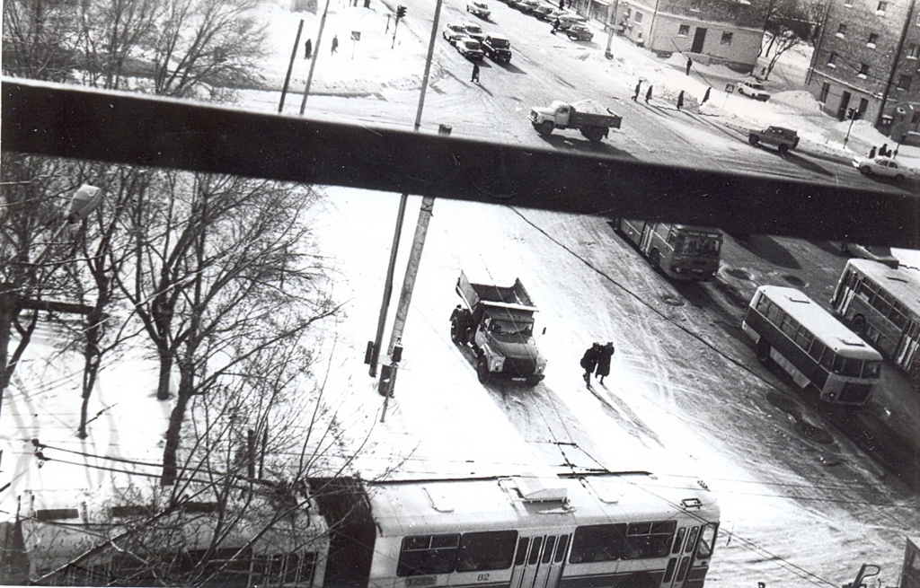 Караганда, ЗиУ-683Б [Б00] № 82; Караганда — Старые фотографии (до 2000 г.); Караганда — Троллейбусные линии