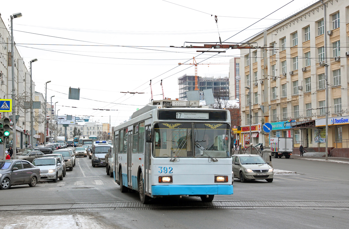 Yekaterinburg, VMZ-5298.00 (VMZ-375) č. 392 Yekaterinburg, VMZ-5298.00 (VMZ-375) č. 392
