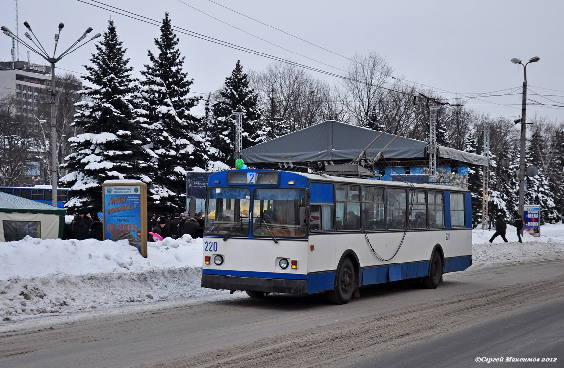 Макеевка, ЗиУ-682Г [Г00] № 220