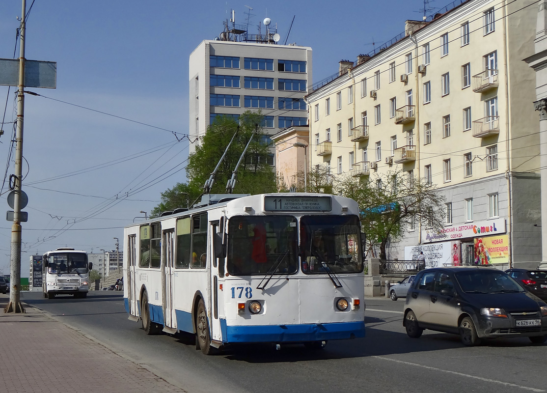 Екатеринбург, ЗиУ-682Г [Г00] № 178