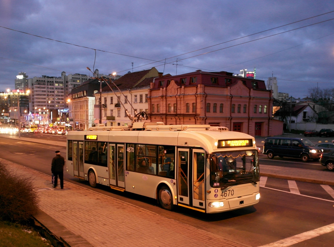 Минск, БКМ 321 № 4670