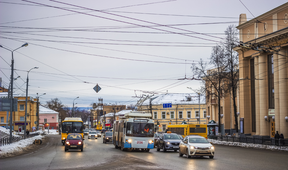 Ижевск, ЗиУ-682 КР Иваново № 2136