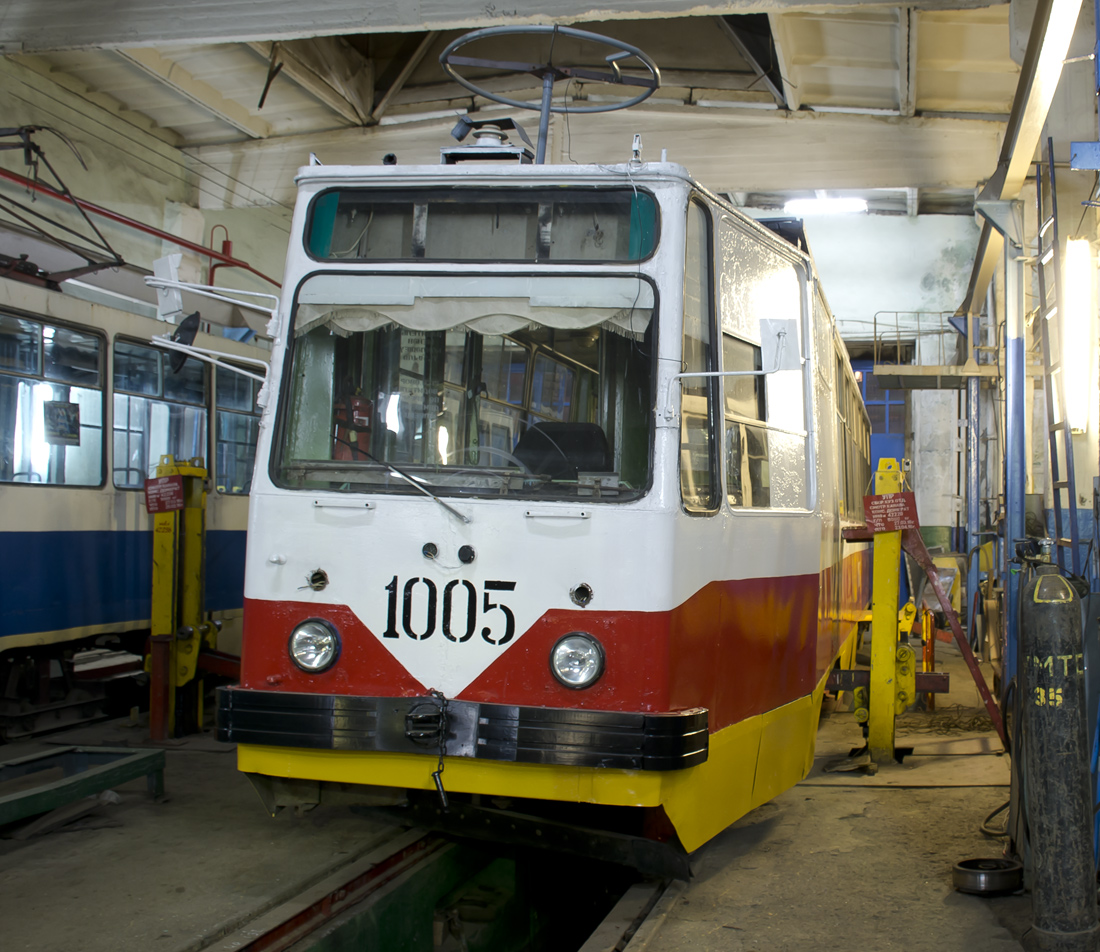 Уфа, 71-132 (ЛМ-93) № 1005