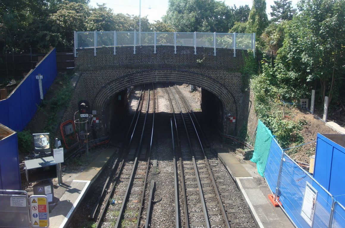 London — Underground — Lines and Stations