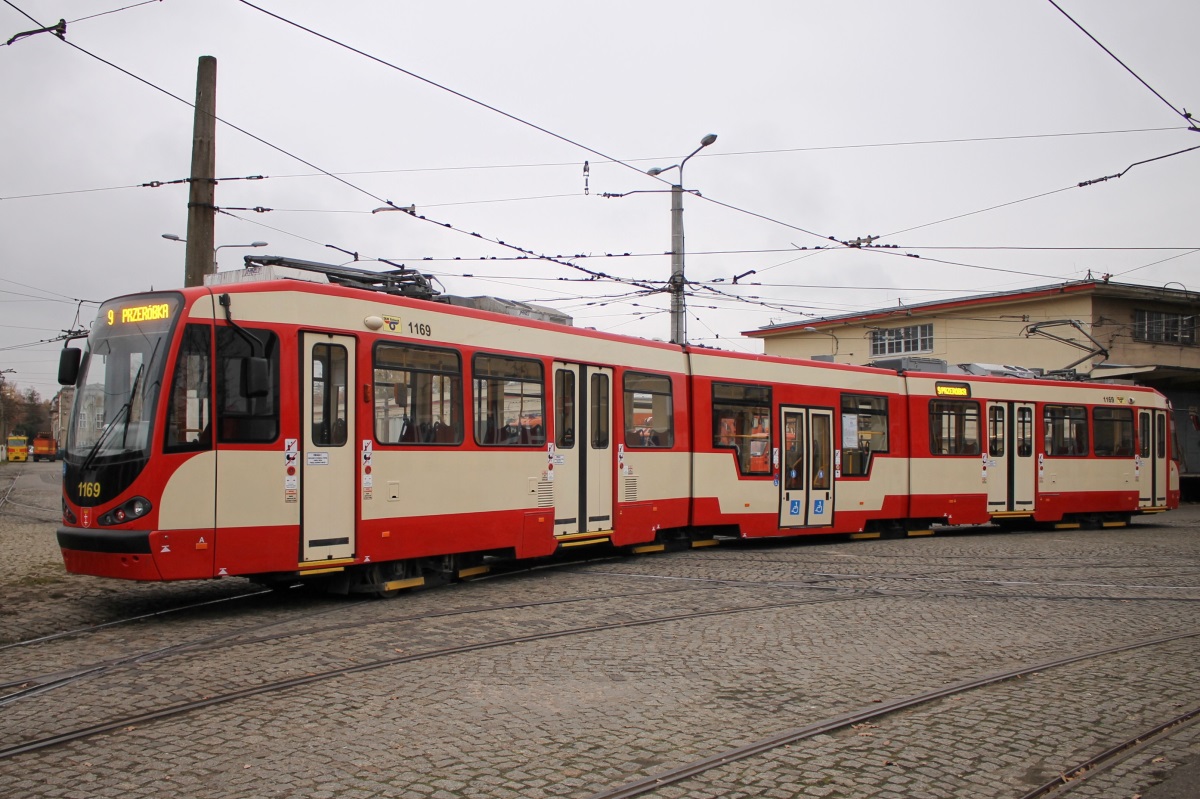 Gdańsk, Duewag N8C-MF 18 Nr 1169