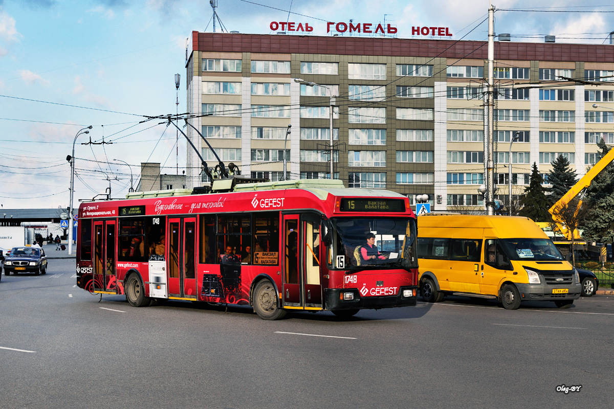 Гомель, БКМ 32102 № 1748