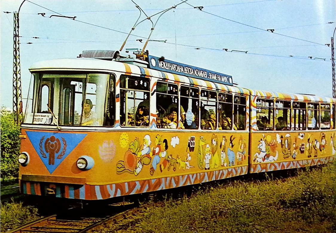 София, София-65 № 612; София — Исторически снимки — Трамвайни мотриси (1945–1989)