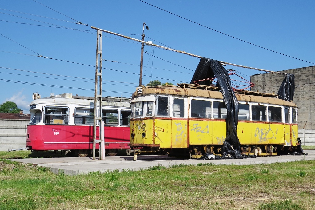 Мишкольц, SGP Type E1 № 180; Мишкольц, M IV № 40
