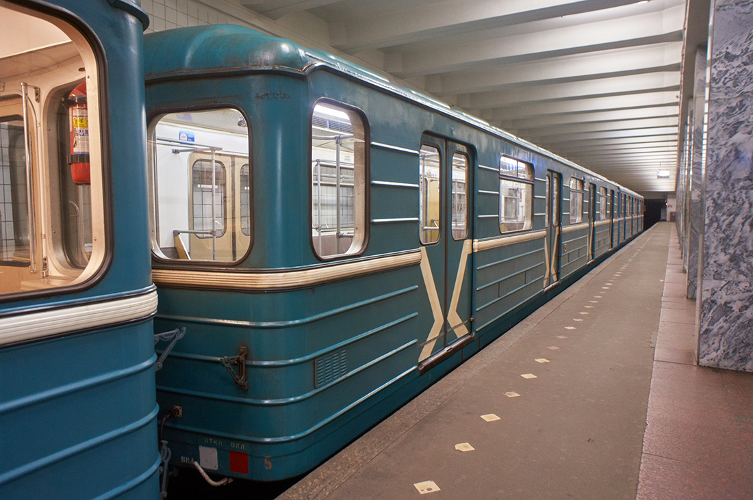 Москва, 81-714.5 (ЛВЗ/ВМ) № 11311 Москва, 81-714.5 (ЛВЗ/ВМ) № 11311