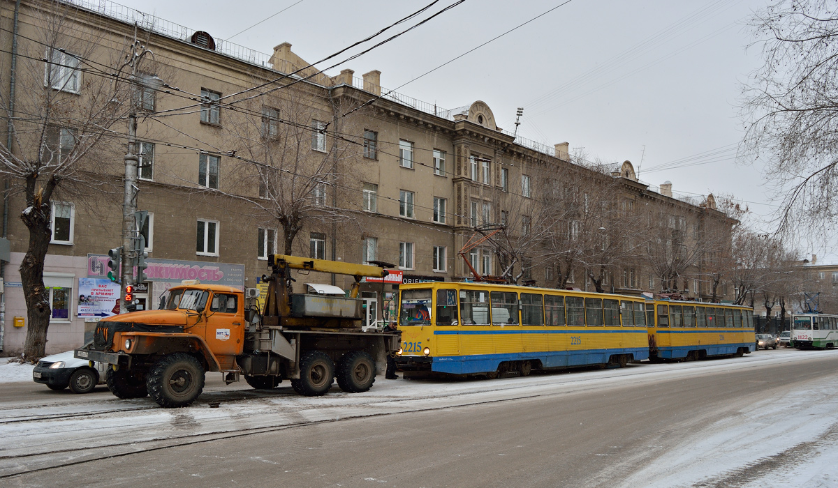 Магнитогорск, 71-605 (КТМ-5М3) № 2215