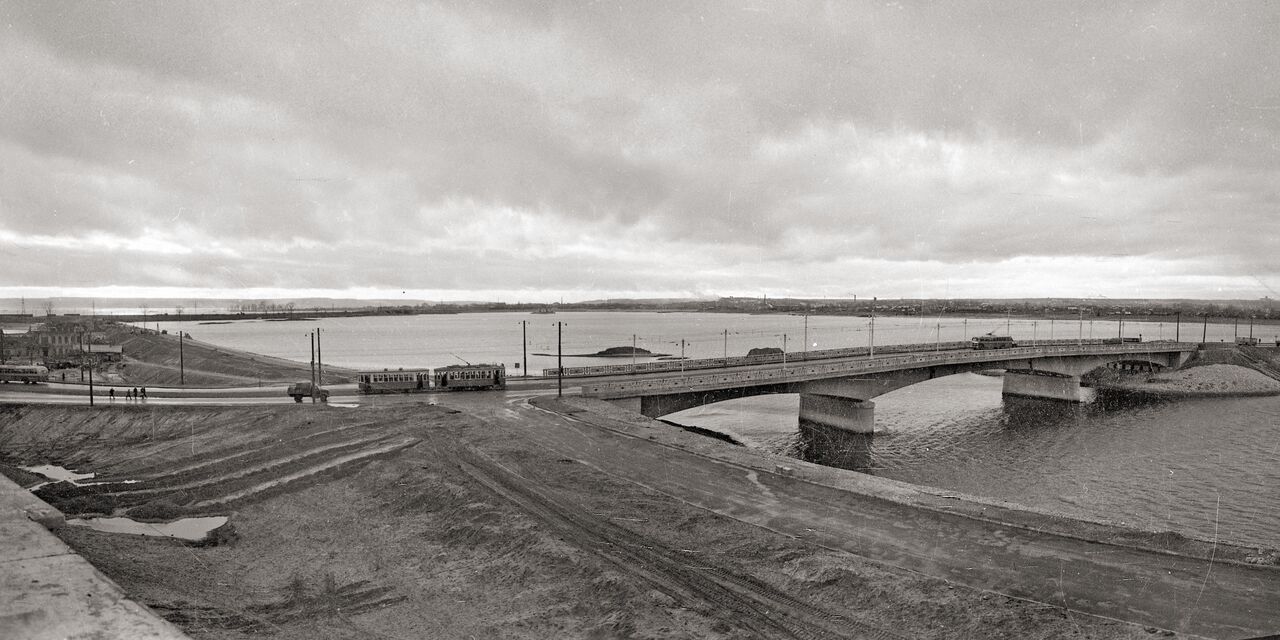 Kazaņa — Bridges and damms; Kazaņa — ET Lines [1] — Center; Kazaņa — Historical photos