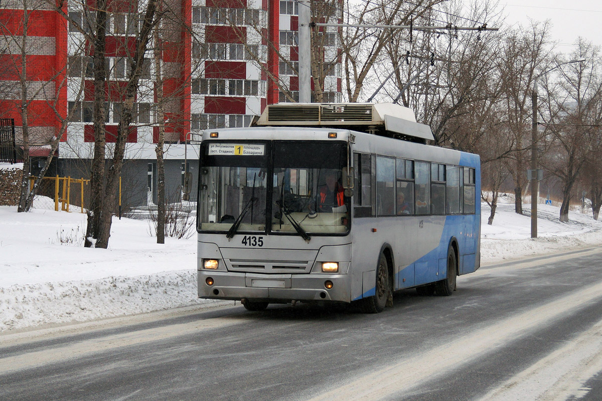 Барнаул, СТ-6217М № 4135