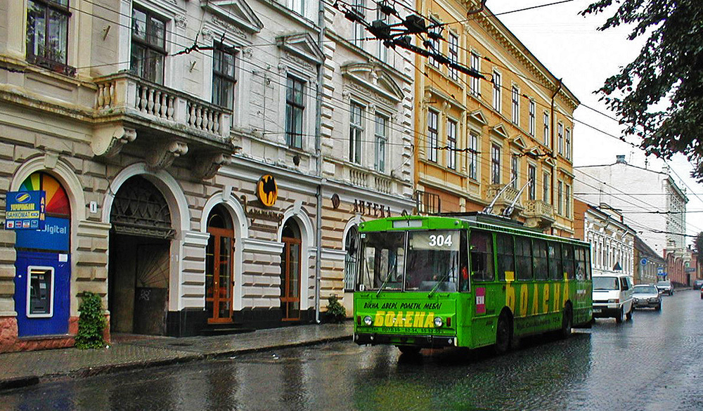 Černivciai, Škoda 14Tr89/6 nr. 304