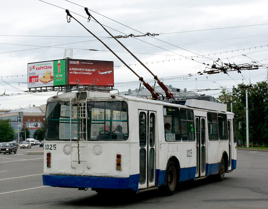 Уфа, БТЗ-5276-01 № 1025