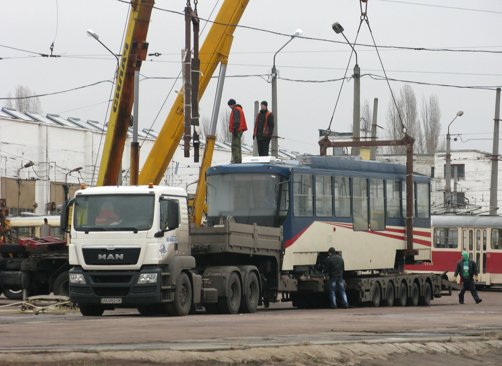 Киев, К1М № 353