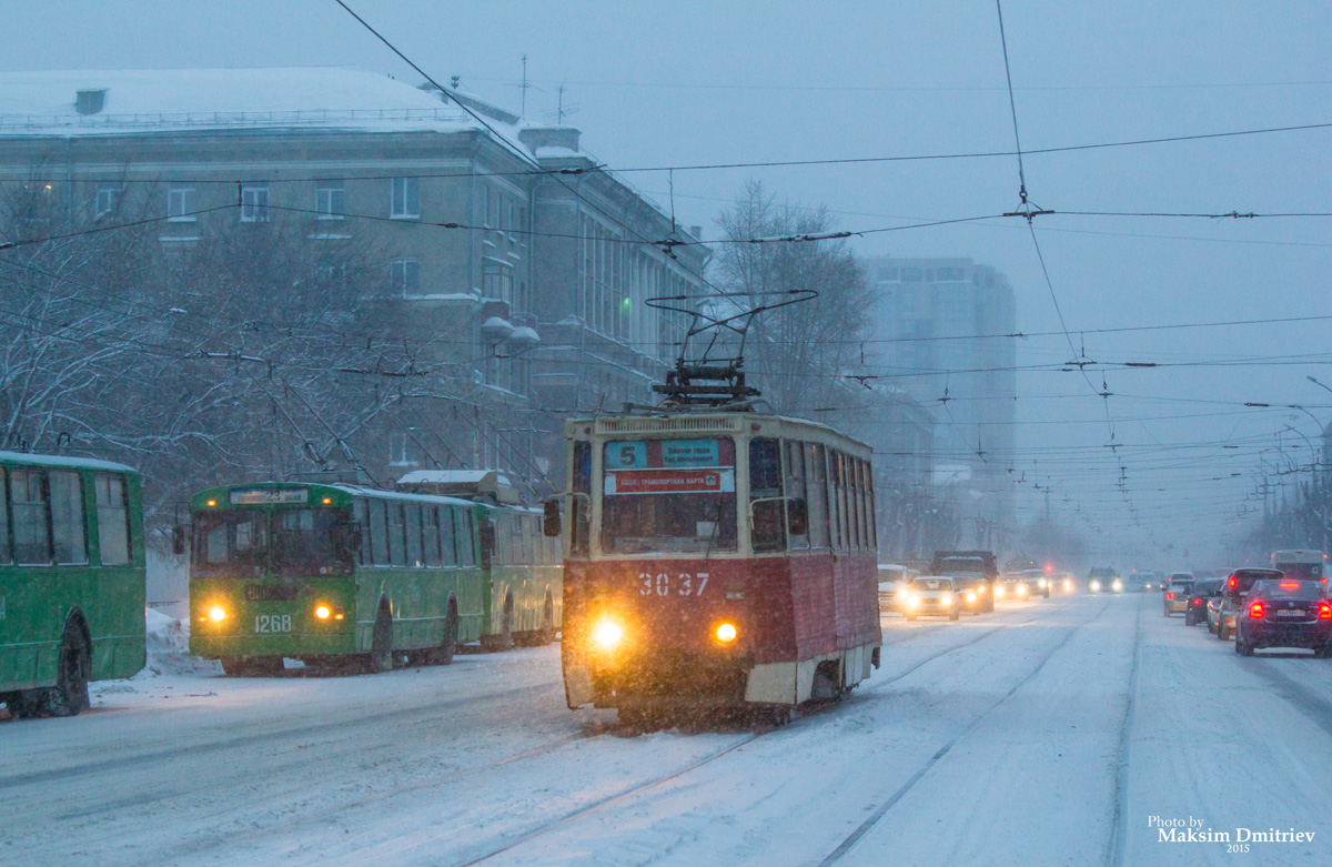 Novosibirsk, 71-605 (KTM-5M3) č. 3037
