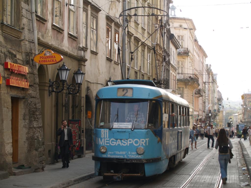 Львов, Tatra T4SU № 811