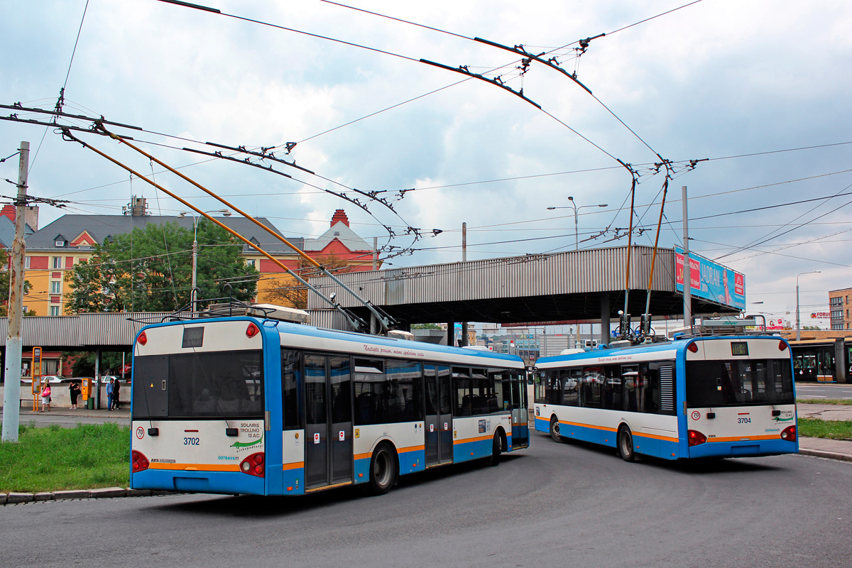Острава, Solaris Trollino II 12 AC № 3702; Острава, Solaris Trollino II 12 AC № 3704