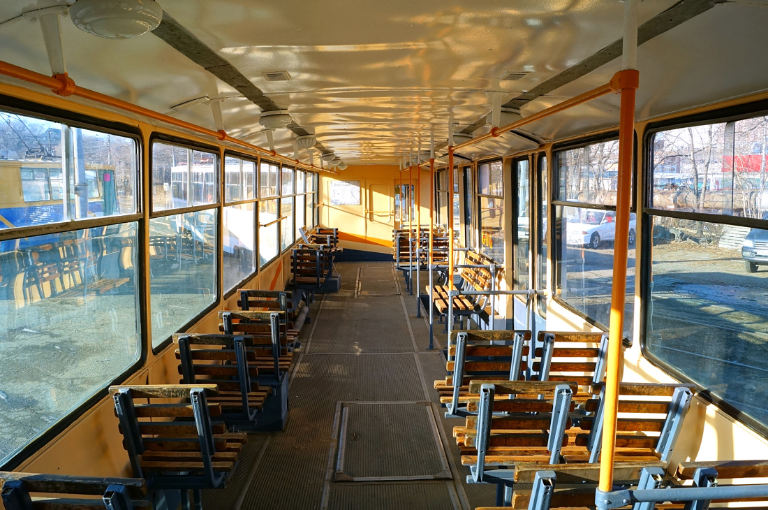 Владивосток, 71-608К № 303