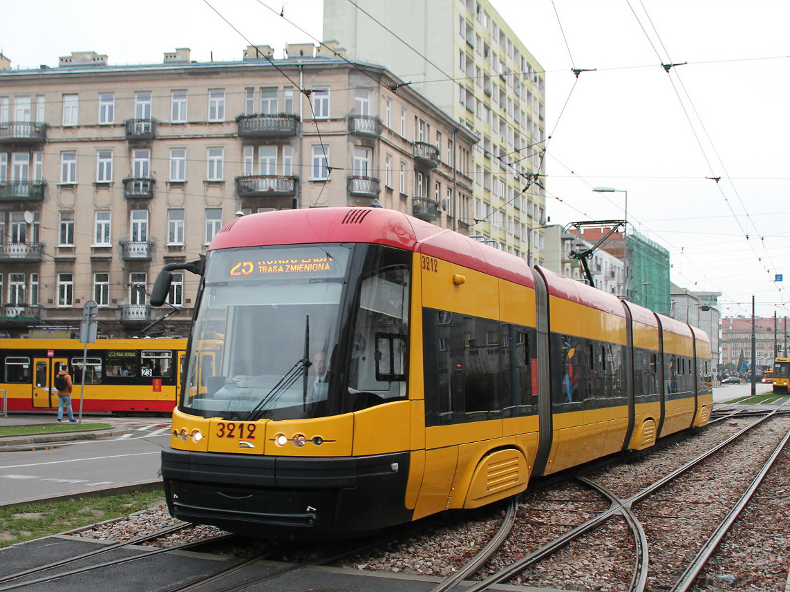 Варшава, PESA Swing 120Na № 3212