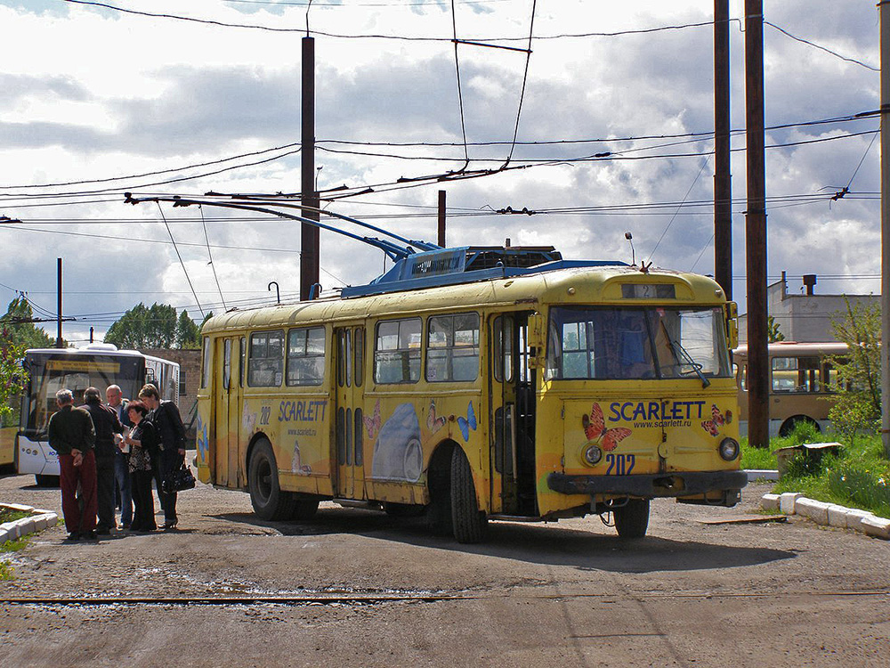 Черновцы, Škoda 9TrH25 № 202