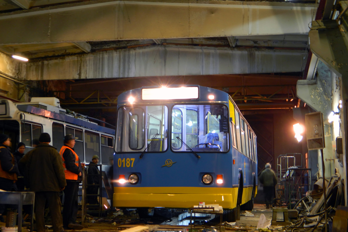 Краматорск, ЗиУ-682В № 0187; Харьков — Разные фотографии