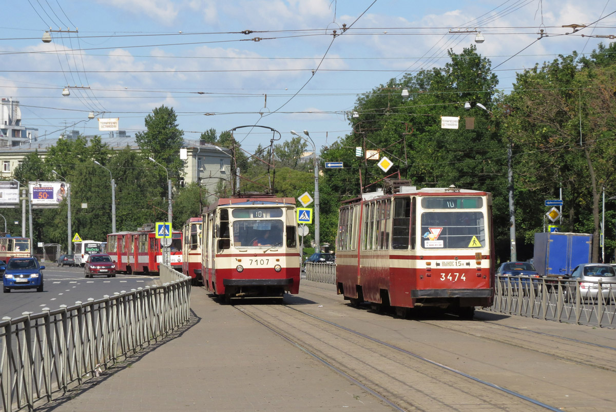 Санкт-Петербург, 71-147К (ЛВС-97К) № 7107; Санкт-Петербург, ЛВС-86К № 3474 Санкт-Петербург, 71-147К (ЛВС-97К) № 7107; Санкт-Петербург, ЛВС-86К № 3474