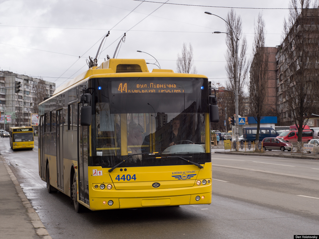 Киев, Богдан Т70110 № 4404