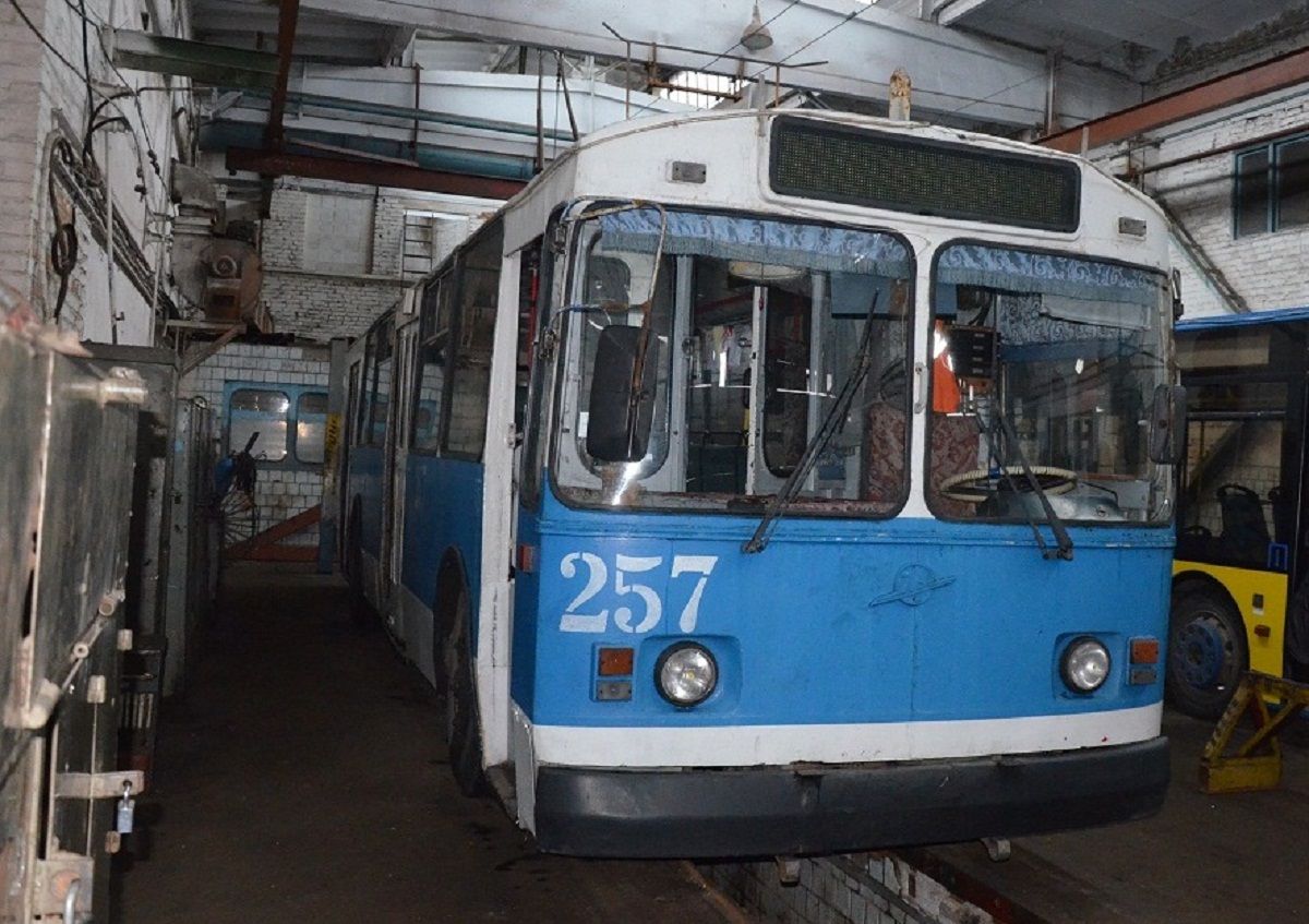 Винница, ЗиУ-682В [В00] № 257