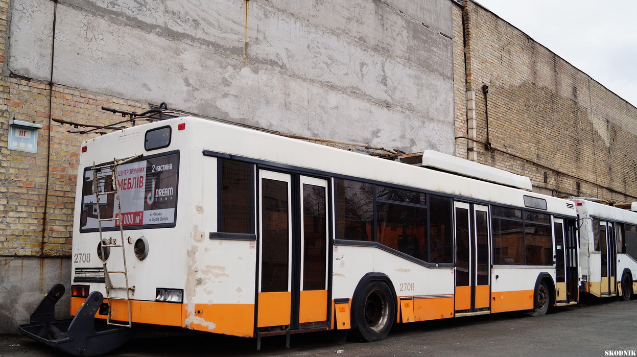Kiova, MAZ-103T # 2708