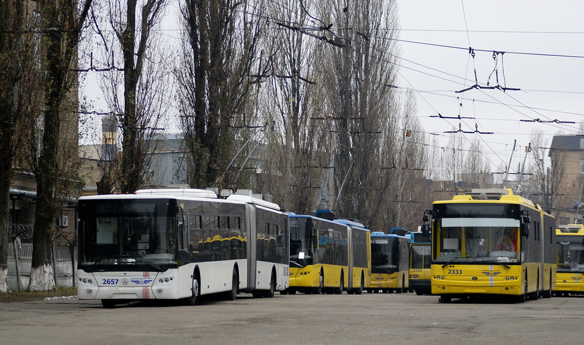 Киев, ЛАЗ E301D1 № 2657; Киев, Богдан Т90110 № 2333