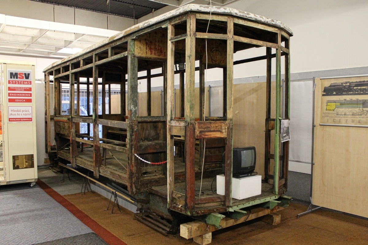 Liberec ― Jablonec nad Nisou, Graz 2-axle motor car Br. 11