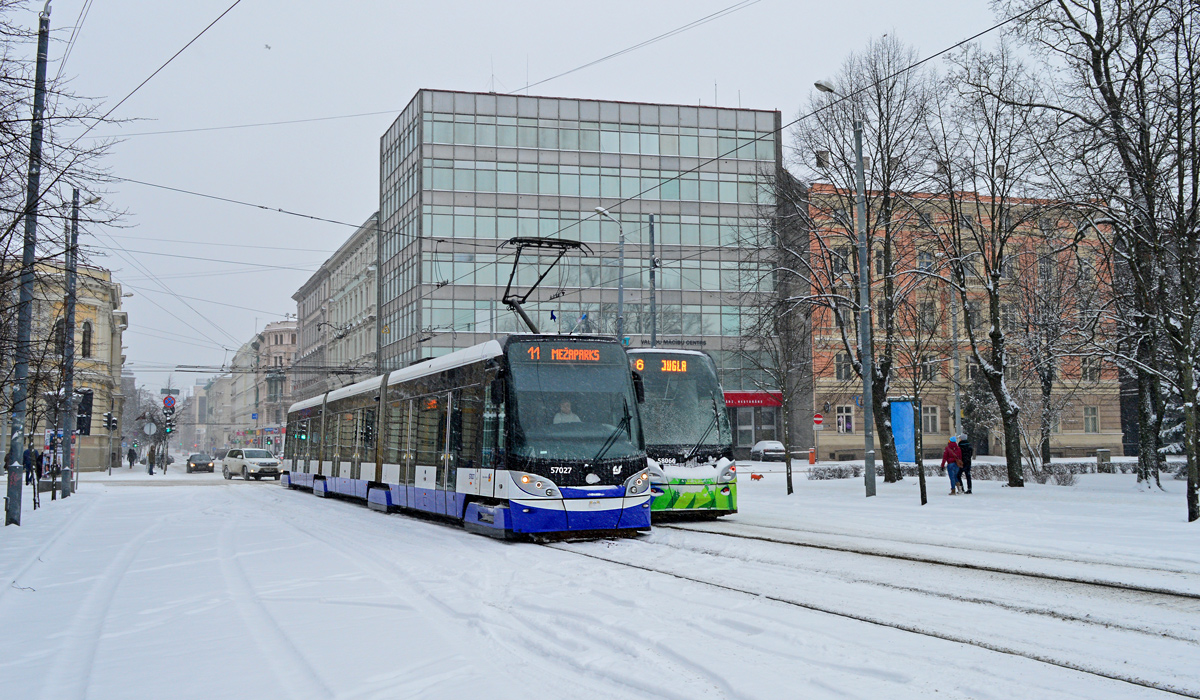 Рига, Škoda 15T ForCity Alfa Riga № 57027