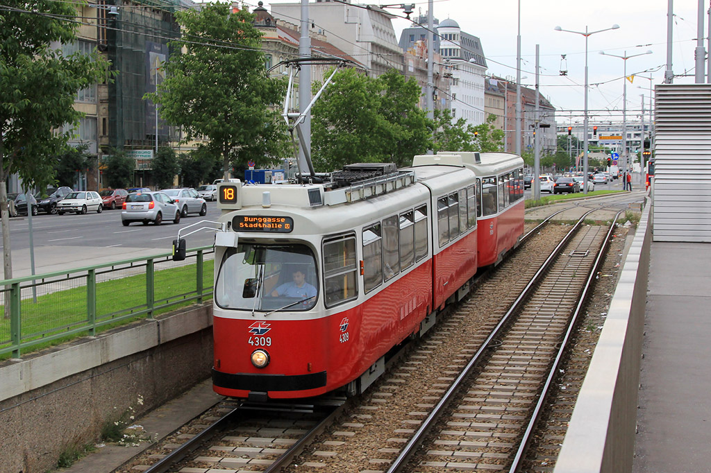 Вена, Lohner Type E2 № 4309