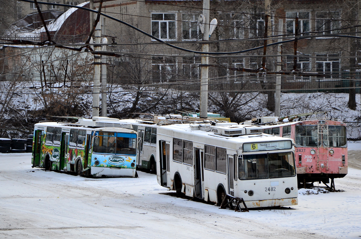 Пенза, Тролза-5264.01 «Столица» № 2482; Пенза, ВЗТМ-5284.02 № 2494