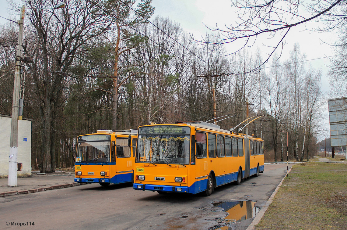 Житомир, Škoda 15Tr13/6M № 088