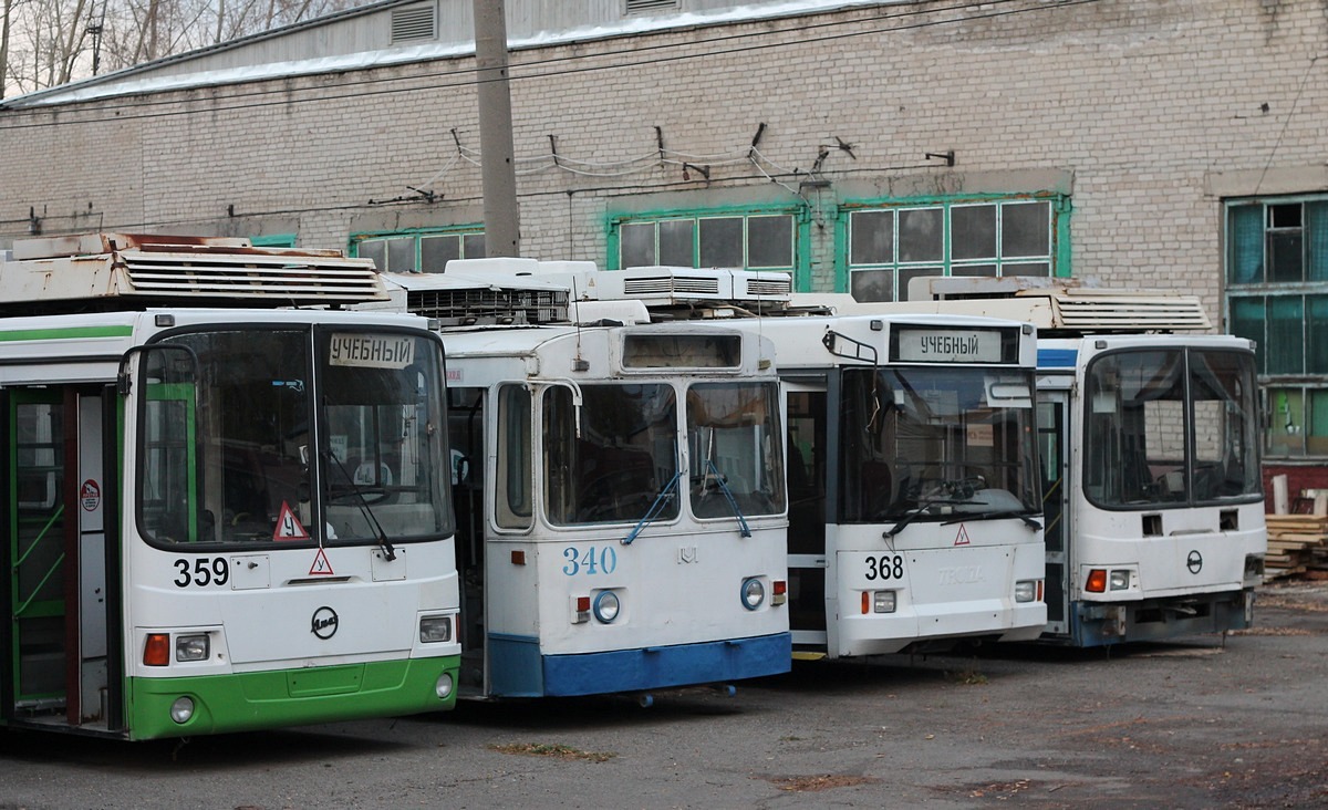 Томск, ЛиАЗ-5280 (ВЗТМ) № 359; Томск, АКСМ 101А № 340; Томск, Тролза-5275.05 «Оптима» № 368; Томск, ЛиАЗ-52803 (ВЗТМ) № 366; Томск — Троллейбусное депо