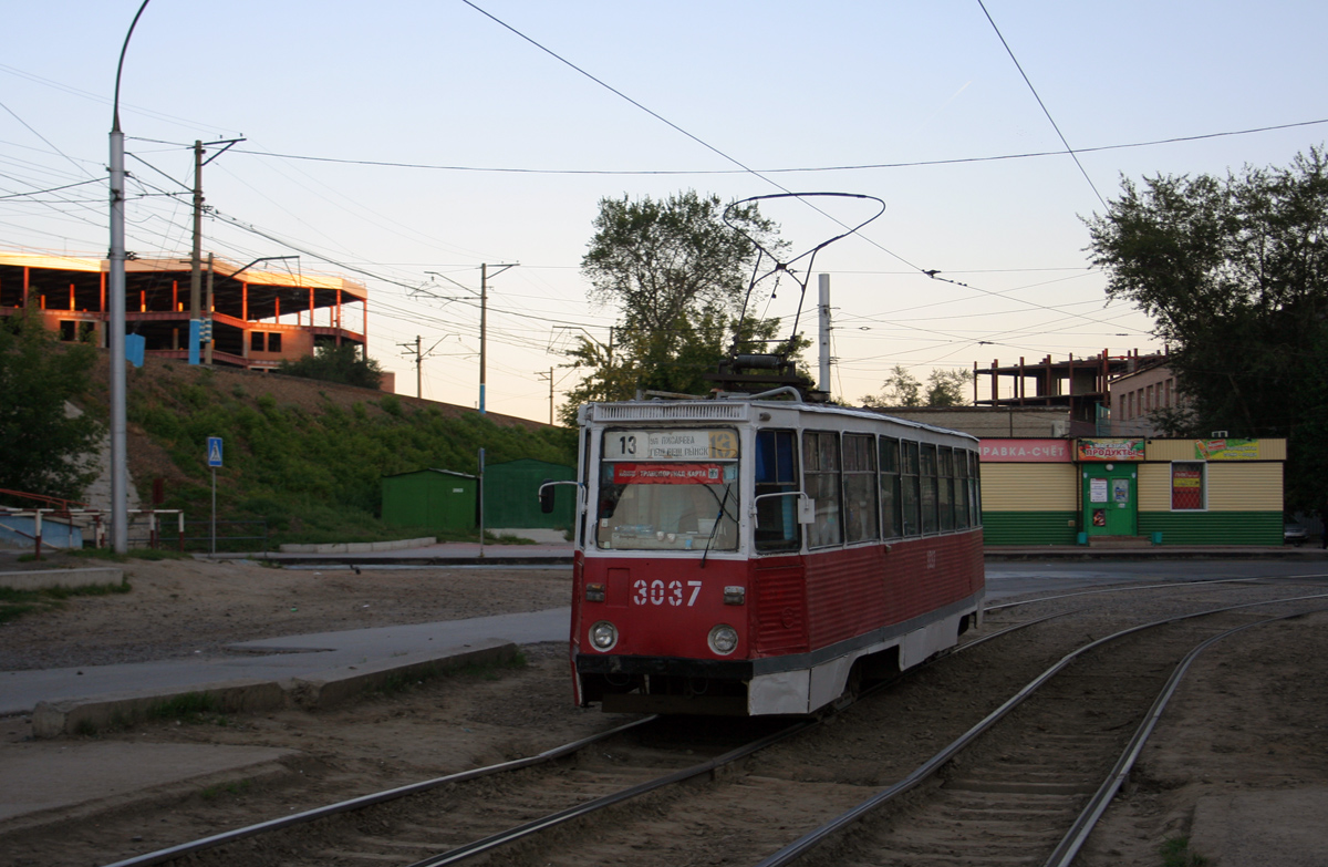 Novosibirsk, 71-605 (KTM-5M3) č. 3037
