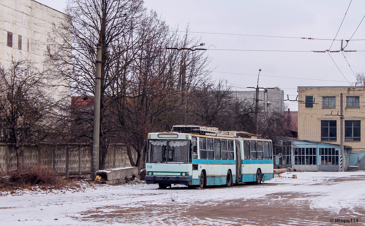 Ровно, ЮМЗ Т1 № 118