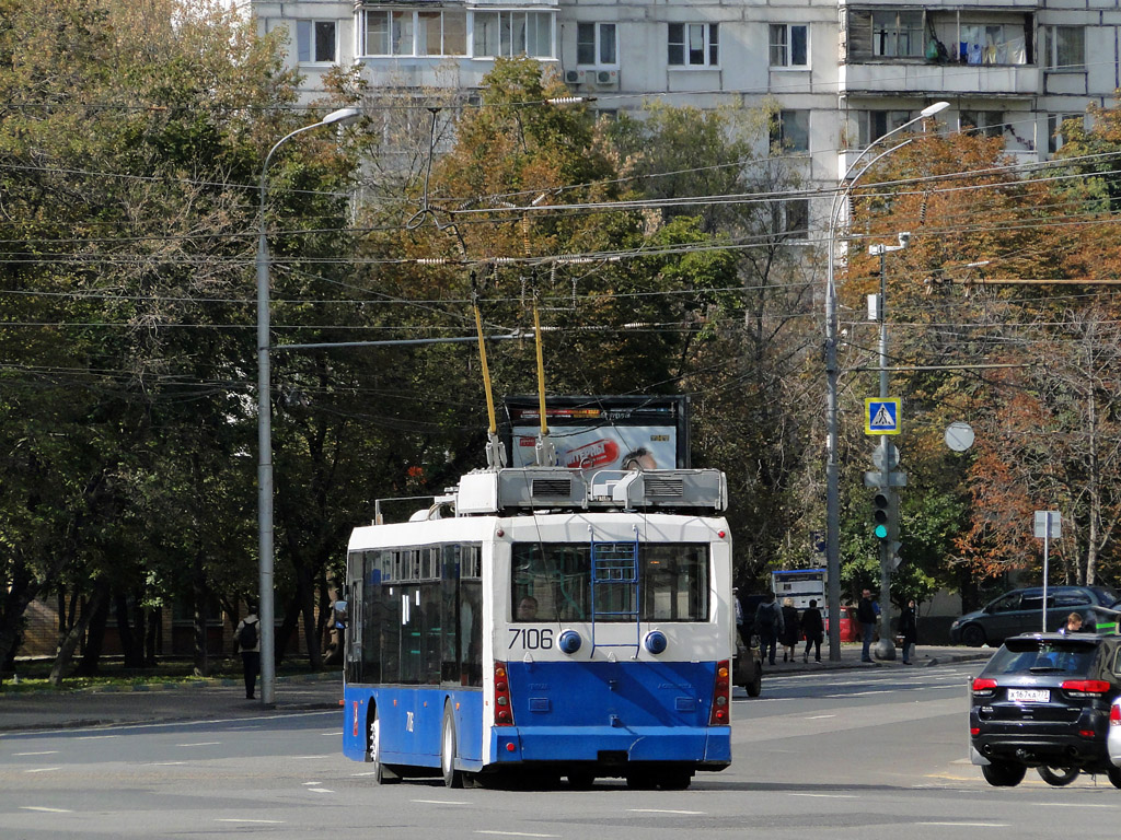 Москва, Тролза-5265.00 «Мегаполис» № 7106 Москва, Тролза-5265.00 «Мегаполис» № 7106