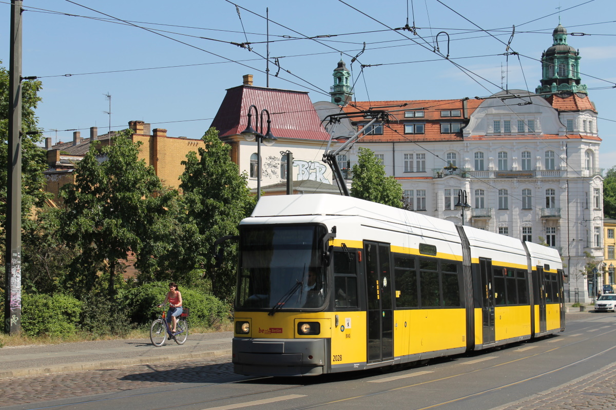 Берлин, Bombardier GT6N-ZR № 2028