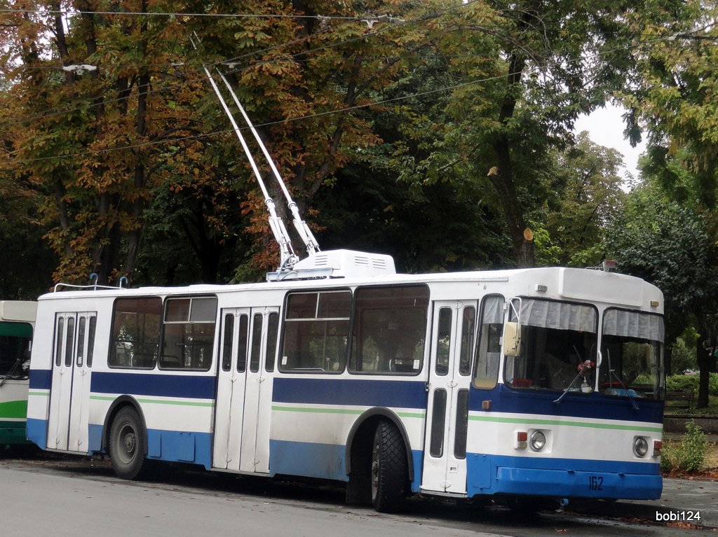 Плевен, ЗиУ-682УП НРБ № 162 (01624)