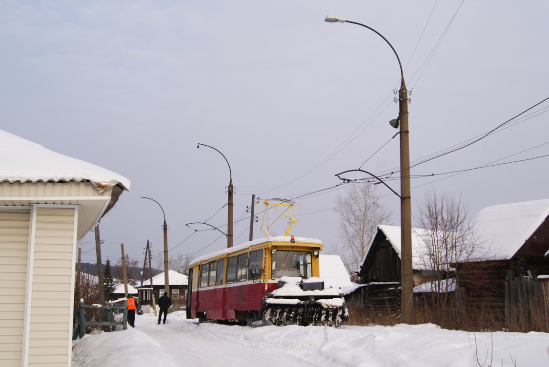 Усть-Катав, 71-605 (КТМ-5М3) № б/н