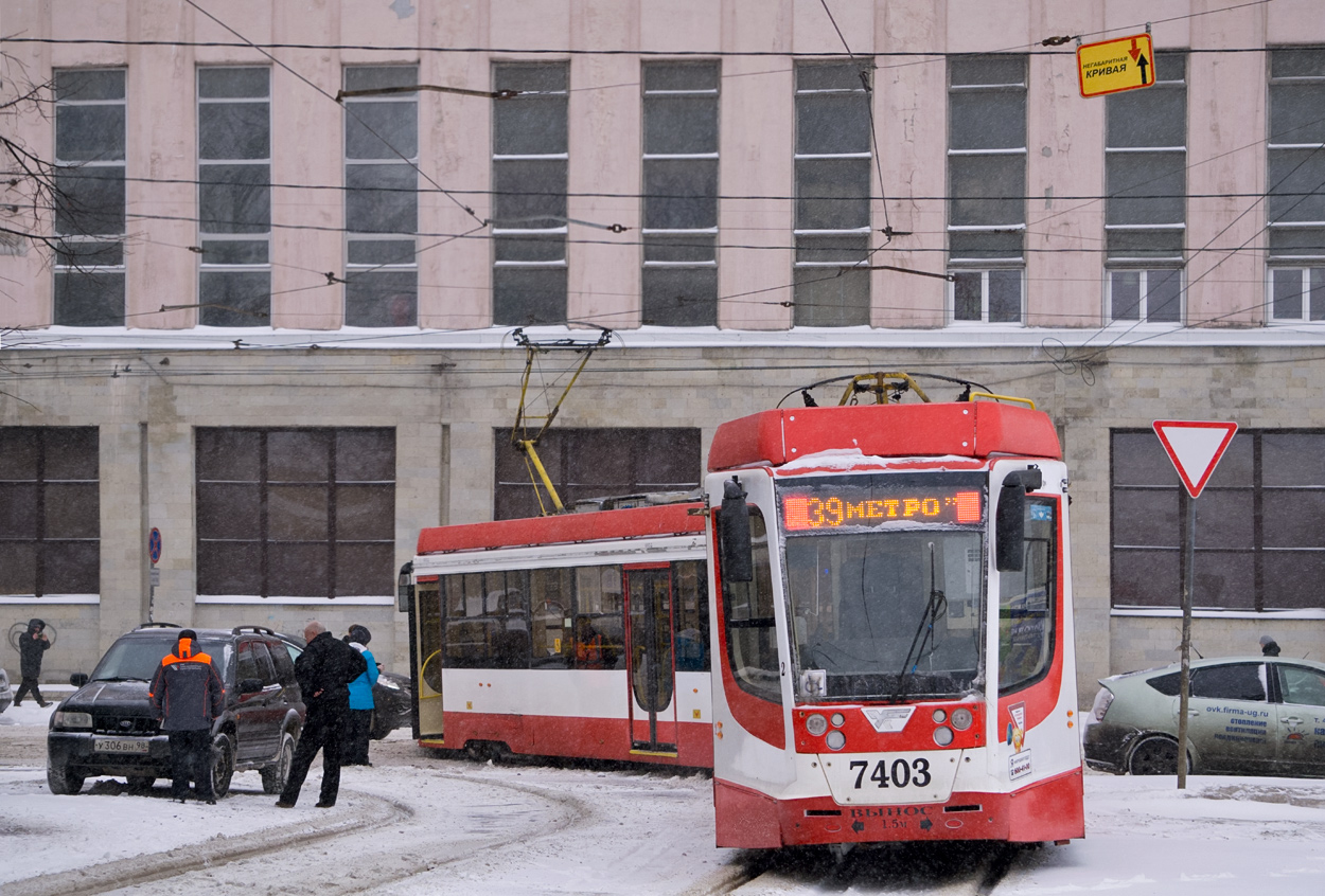 Санкт-Петербург, 71-631-02 № 7403; Санкт-Петербург — Происшествия